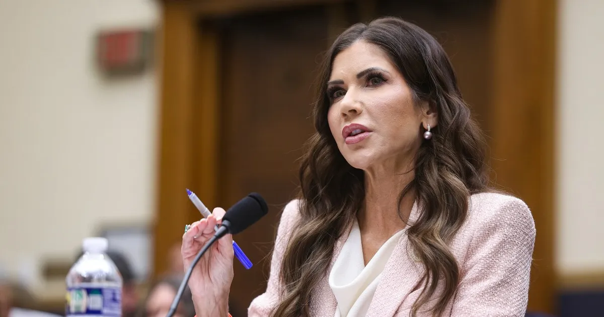 kristi noem — PL news