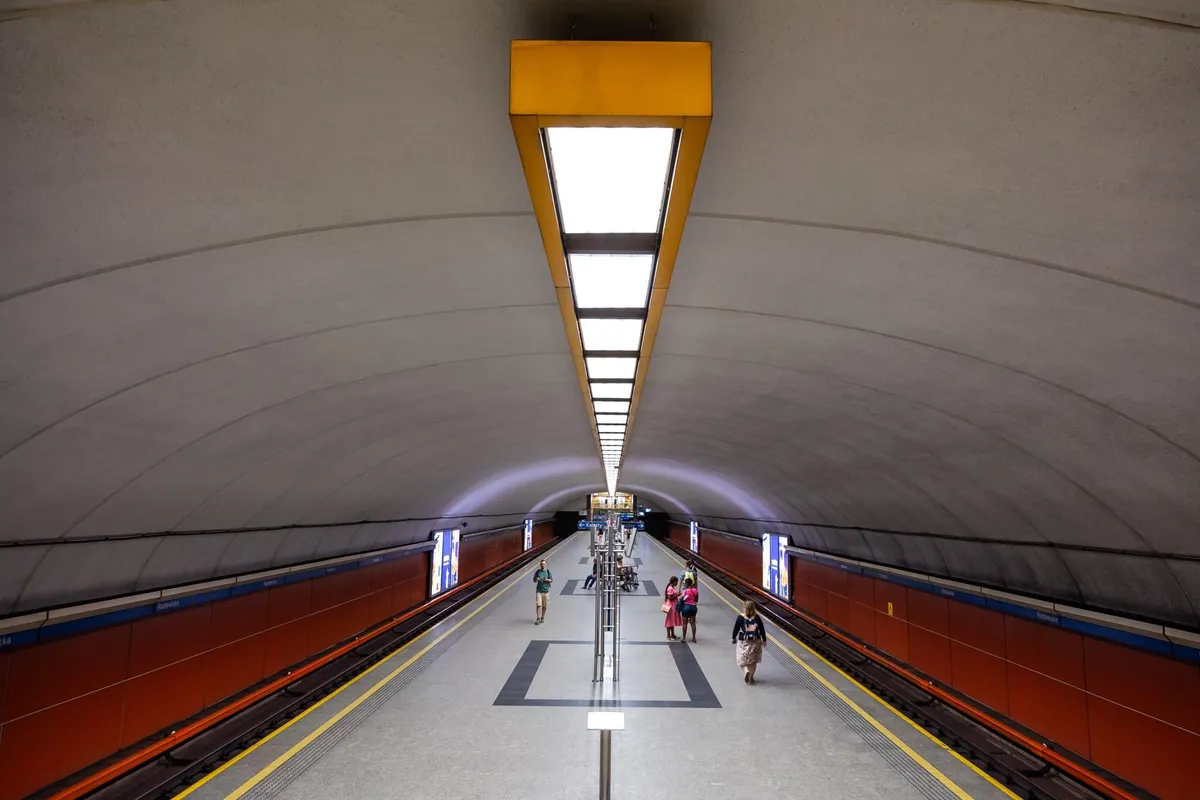 metro warszawa — PL news