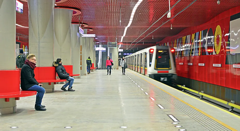 utrudnienia metro warszawa — PL news