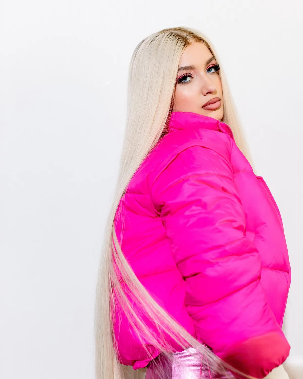 viki gabor — PL news