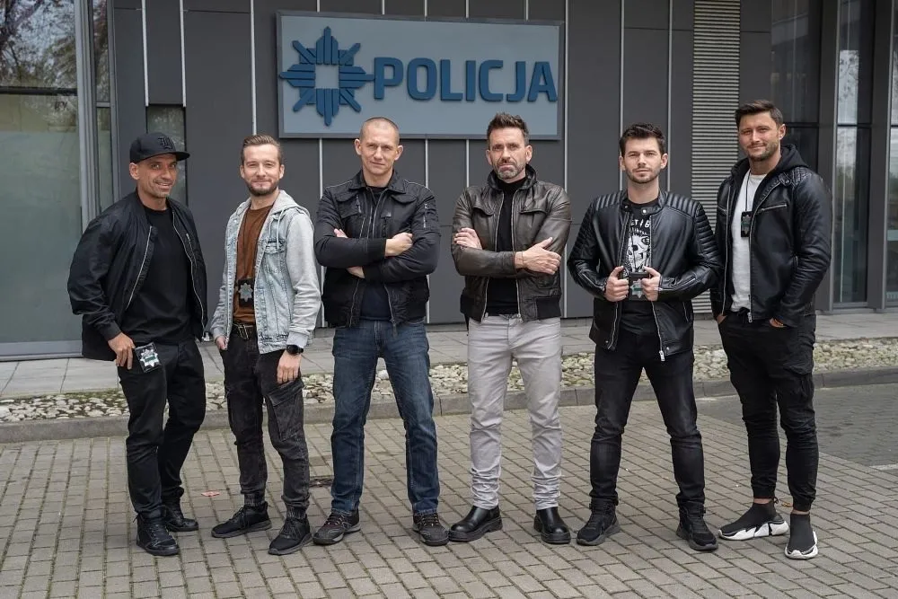 gliniarze — PL news