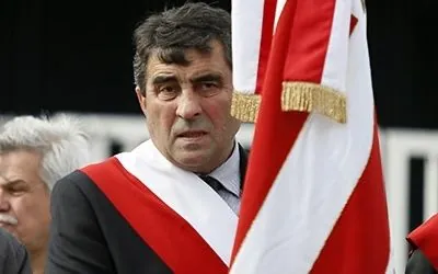 Andrzej Turecki w poczcie sztandarowym Cracovii / fot. wikipasy