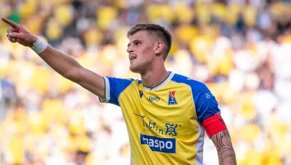 Napastnik Motoru Lublin Karol Czubak w meczu z GKS Katowice